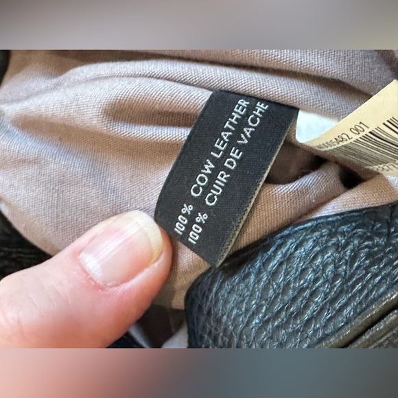 MARC BY MARC JACOBS Natasha Quilted Crossbody in Black Leather - Picture 9 of 10